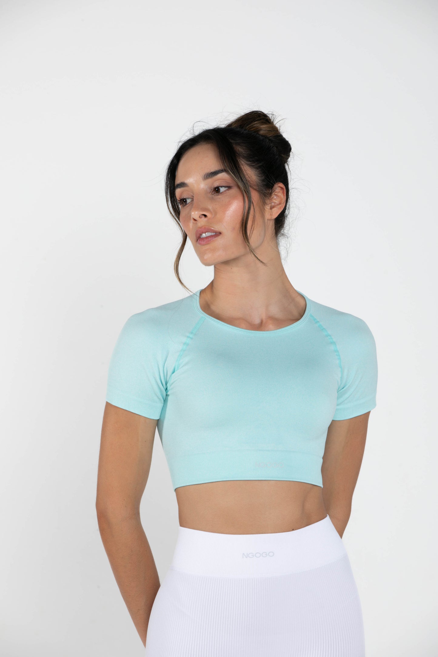 Mellow - Short-Sleeved Crop Top - Aquamarine