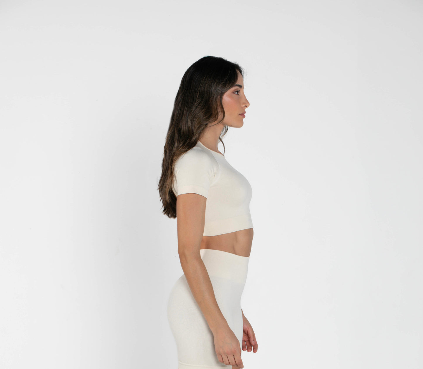 Mellow - Short-Sleeved Crop Top - Ivory