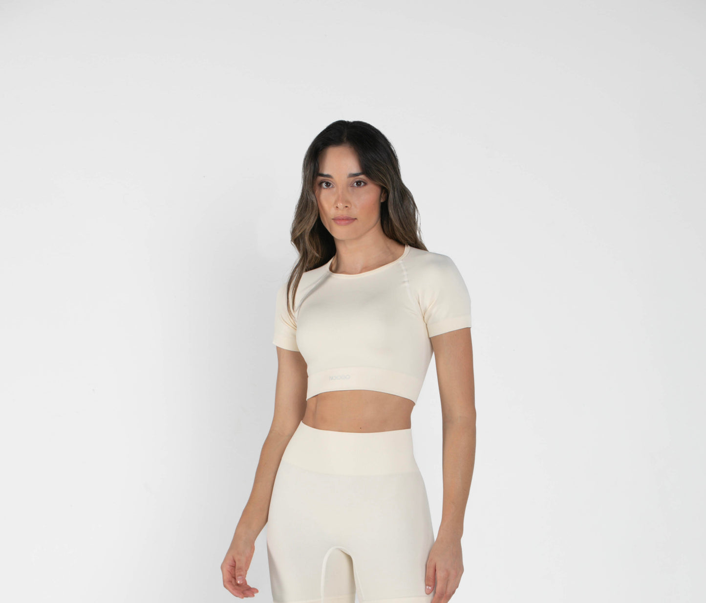 Mellow - Short-Sleeved Crop Top - Ivory