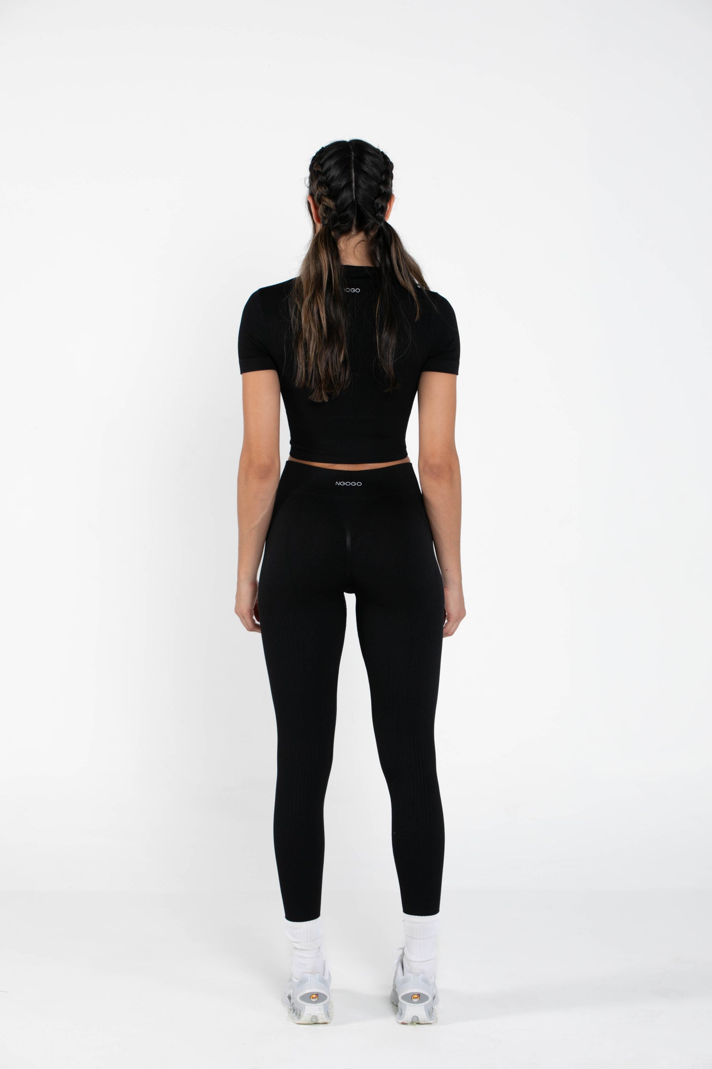 Misty - Set - Short-Sleeved - Leggings - Black