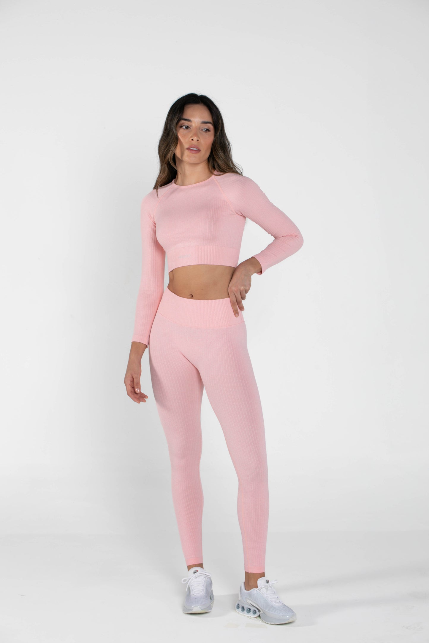 Bloom - Long-Sleeved Crop Top - Pink